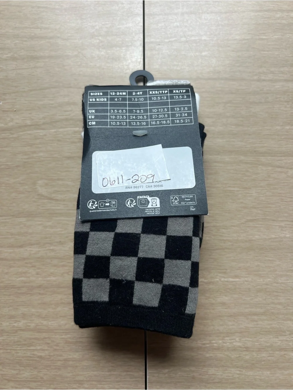 VANS Unisex Kids Crew Socks 2-Pair Black and White Checkered XXS / 10.5-13
